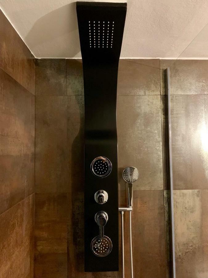 Fra Storia e Modernità Apartamento Milão Exterior foto