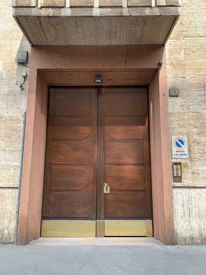 Fra Storia e Modernità Apartamento Milão Exterior foto